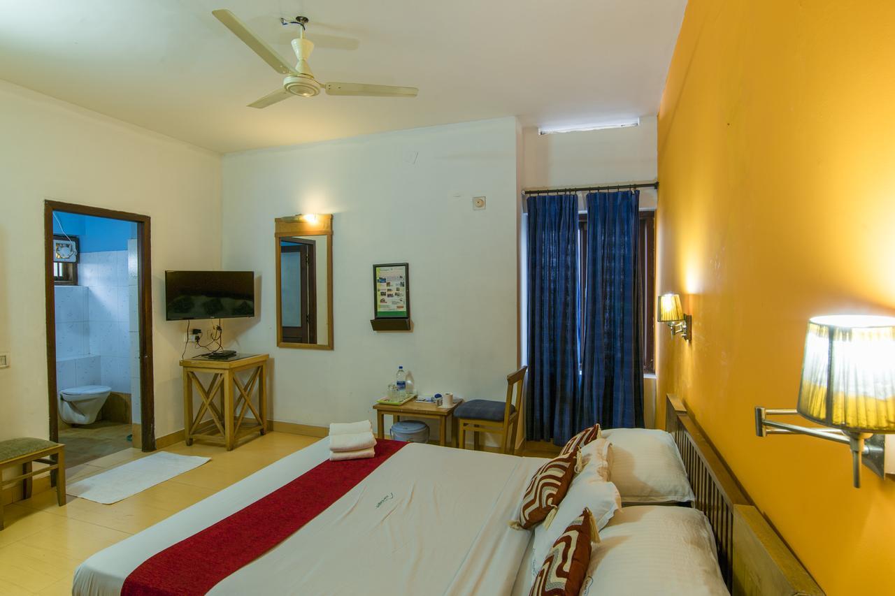 Haritagiri Hotel Kalpetta Luaran gambar