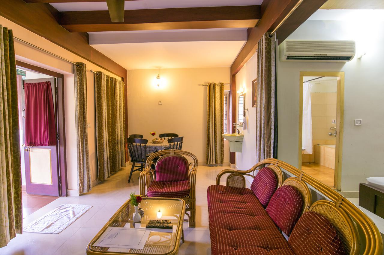 Haritagiri Hotel Kalpetta Luaran gambar
